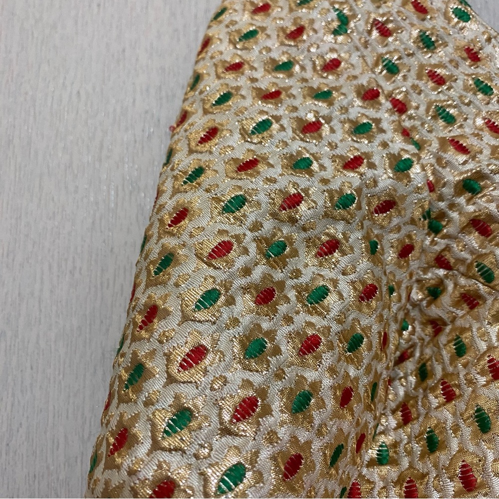 Gold Sari Saree Blouse for Women - Handmade in Nepal - Size L - Picture 3 of 8